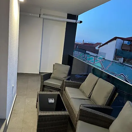 De Lux Andre Apartment *